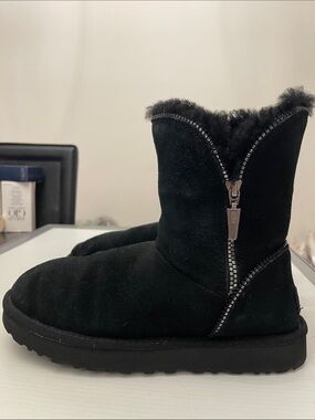 UGG WINTER FLORENCE BLACK SUEDE BOOTS WOMENS SIZE 9